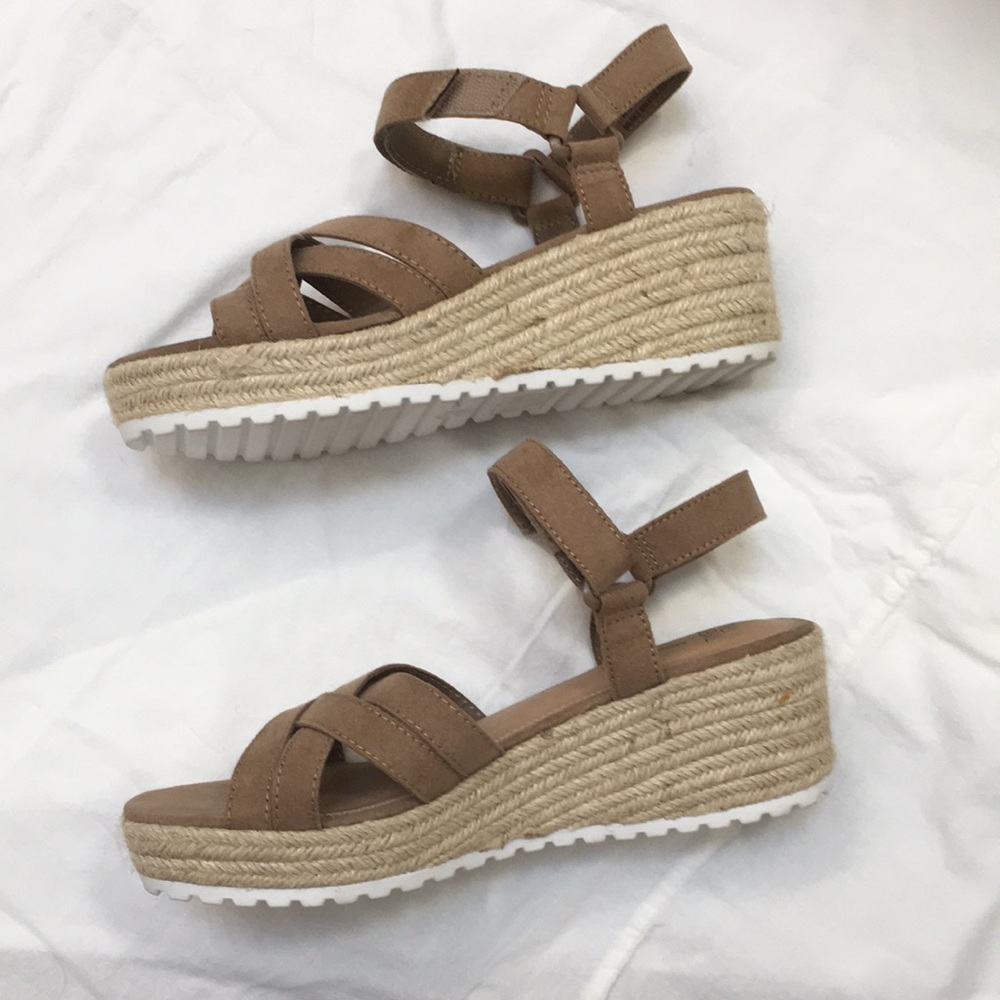 Tan Strappy Wedge Sandals - Picture 4 of 10
